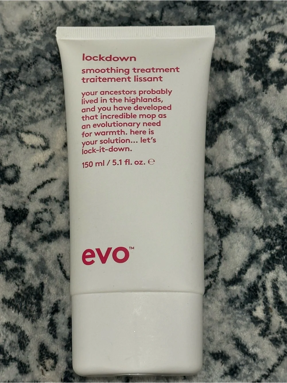 evo Lockdown Smoothing Treatment - White with Pink Text